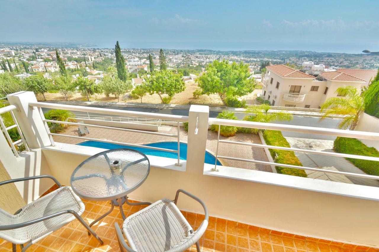 Pmp Adamia Apartments Peyia Exterior photo
