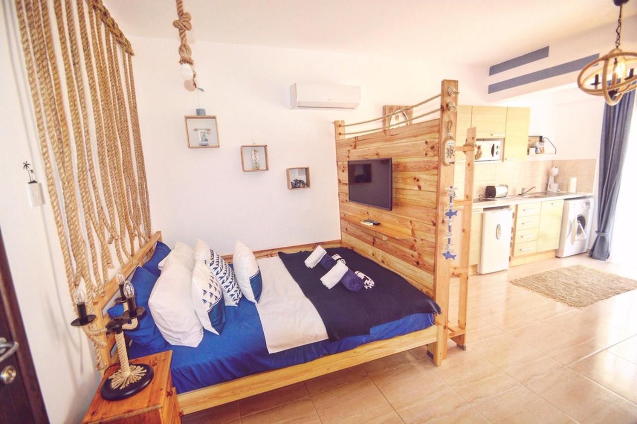 Pmp Adamia Apartments Peyia Exterior photo